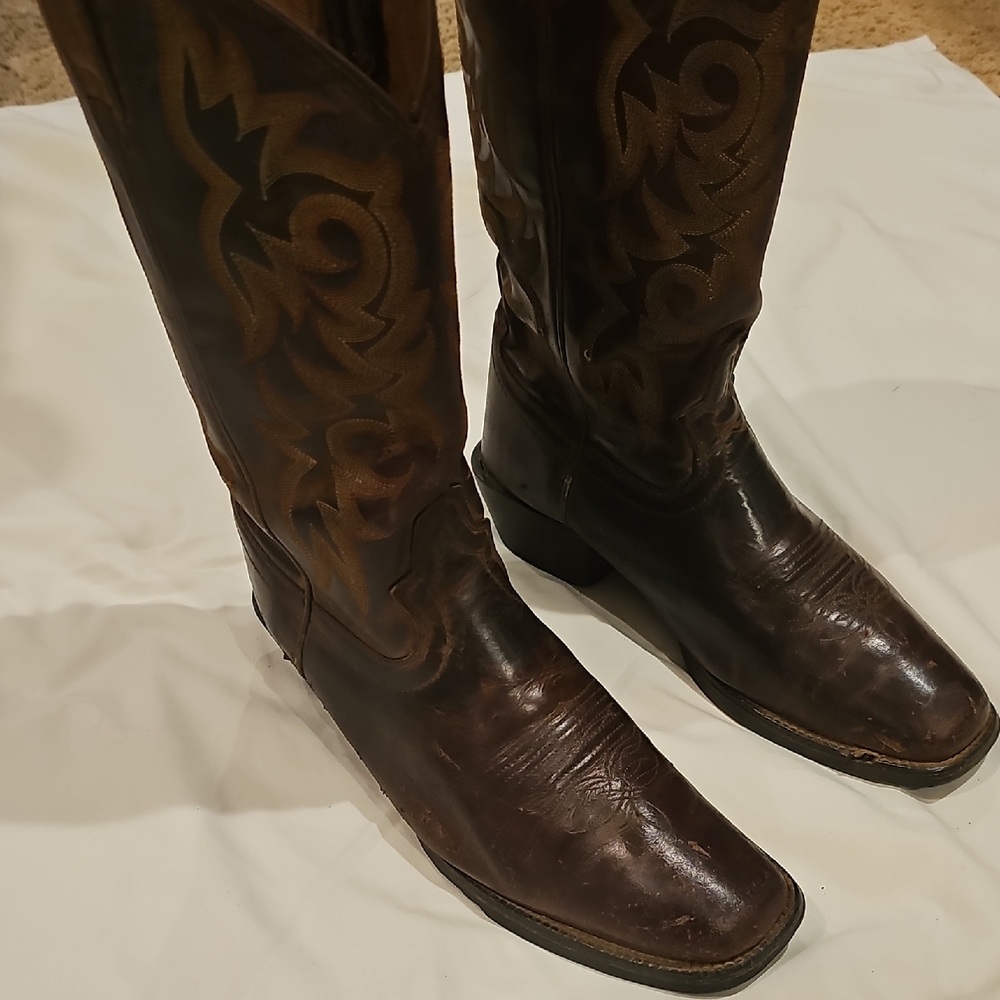 Men's Brown Leather Justin Cowboy Boots